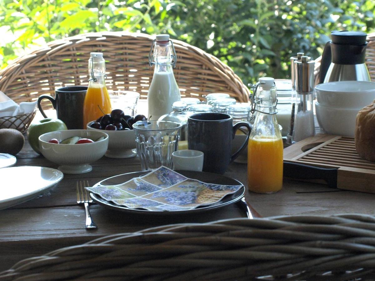 Bed & Breakfast De Schuur Inn Numansdorp エクステリア 写真