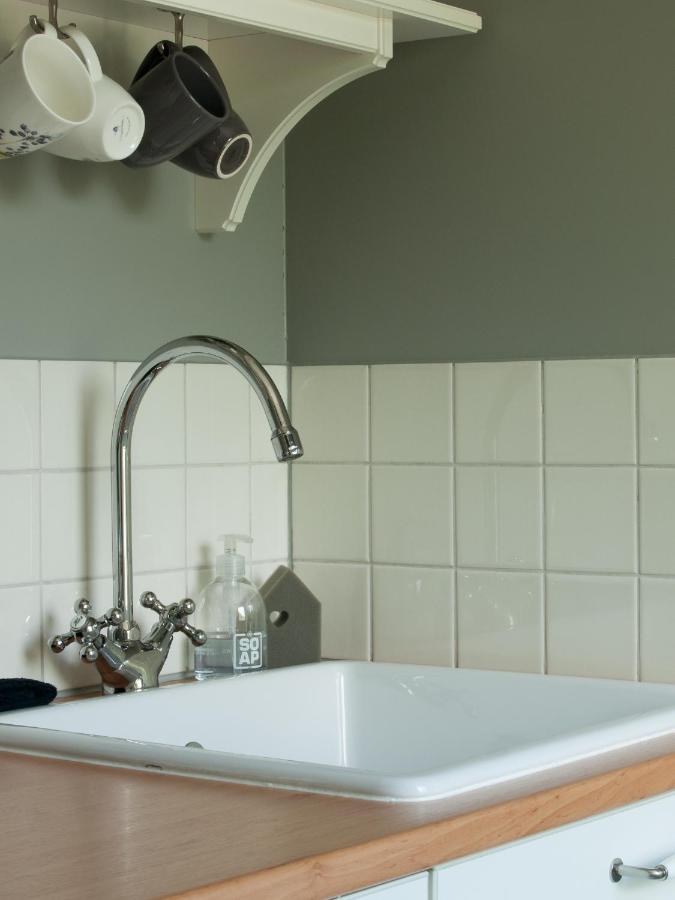 Bed & Breakfast De Schuur Inn Numansdorp エクステリア 写真